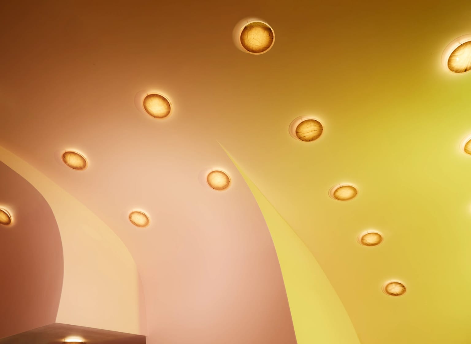 Ceiling_1.jpg